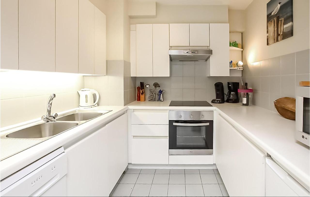 Amazing Apartment In Oostende With House Sea View 외부 사진