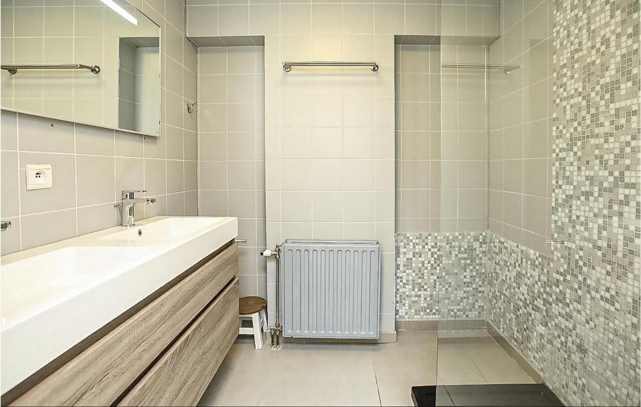 Amazing Apartment In Oostende With House Sea View 외부 사진