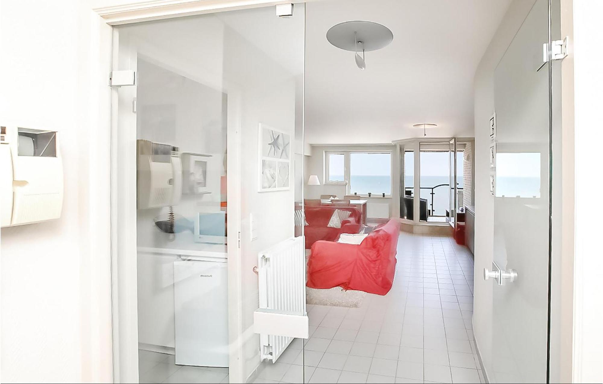 Amazing Apartment In Oostende With House Sea View 외부 사진